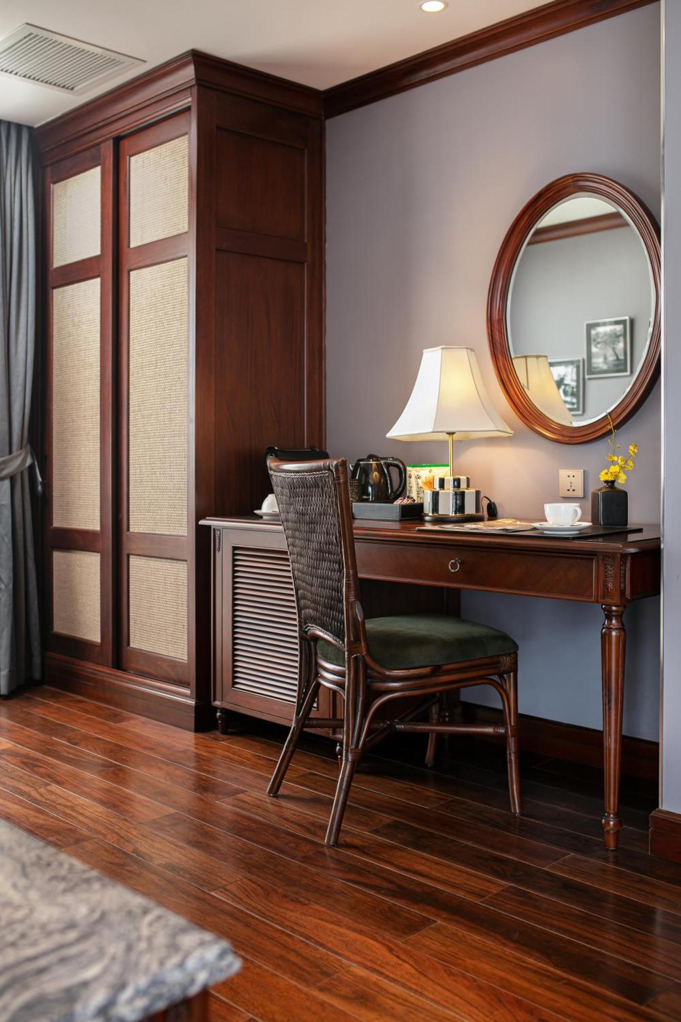 La Sinfonia Majesty Hotel And Spa Ханой Екстериор снимка