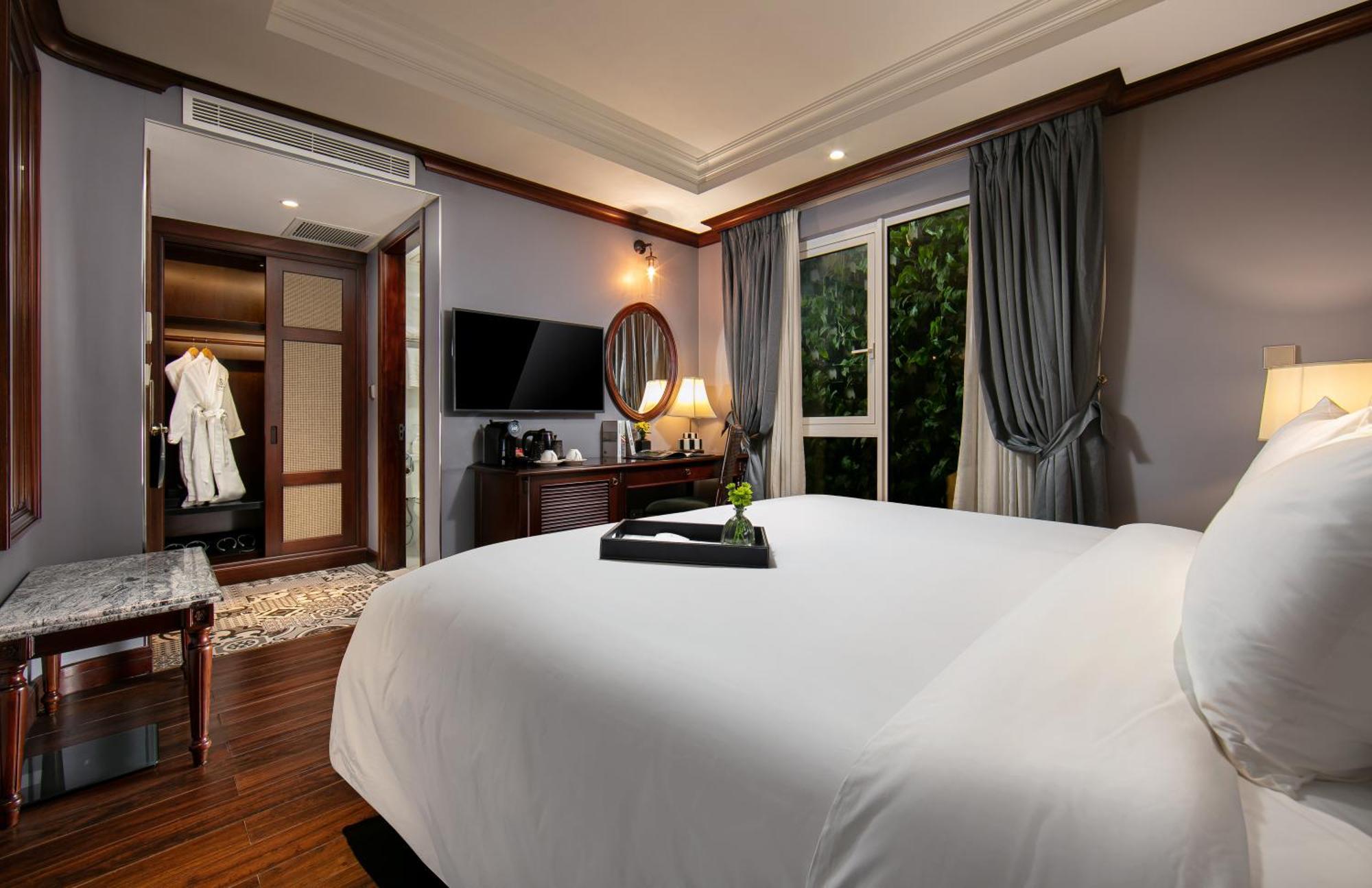La Sinfonia Majesty Hotel And Spa Ханой Екстериор снимка